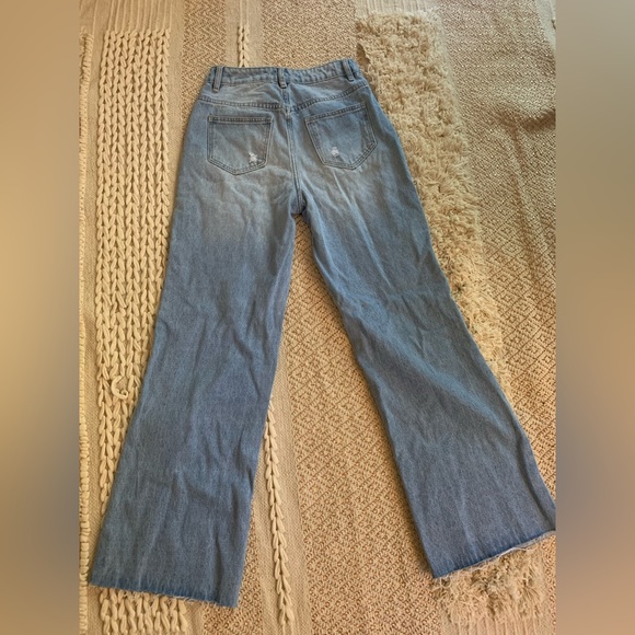 Wide Leg Jeans - Picture 3 of 3